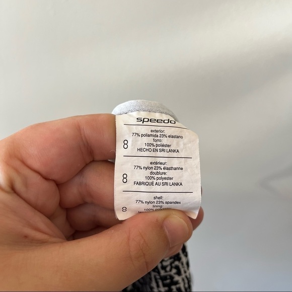 Speedo One Piece Swimsuit Black and White Crisscross Pattern - Picture 8 of 10